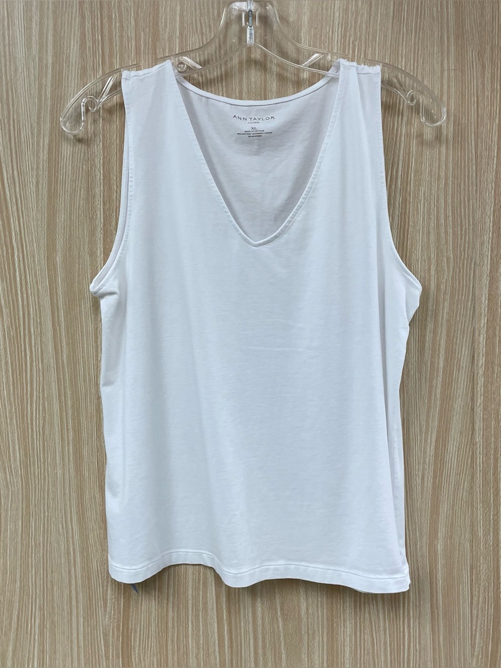 Ann Taylor white top size XL